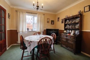 Dining Room- click for photo gallery